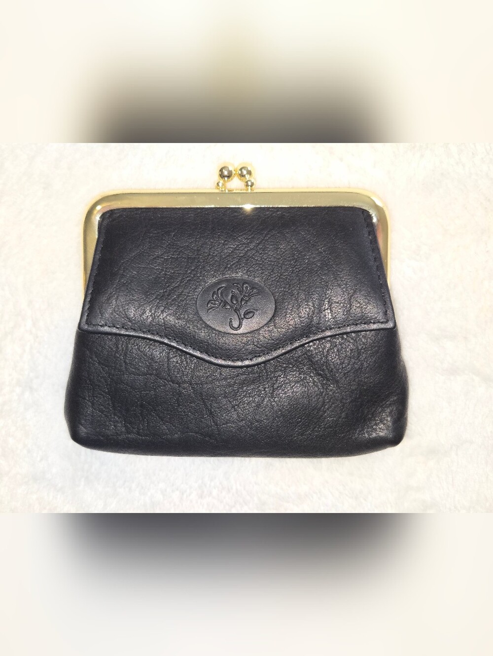 Buxton Black Leather French Heiress Kiss-Lock Purse